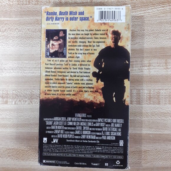 Soldier VHS 1998 Paul W S Anderson Kurt Russell, Gary Busey Horror Sci Fi WB - Picture 2 of 6